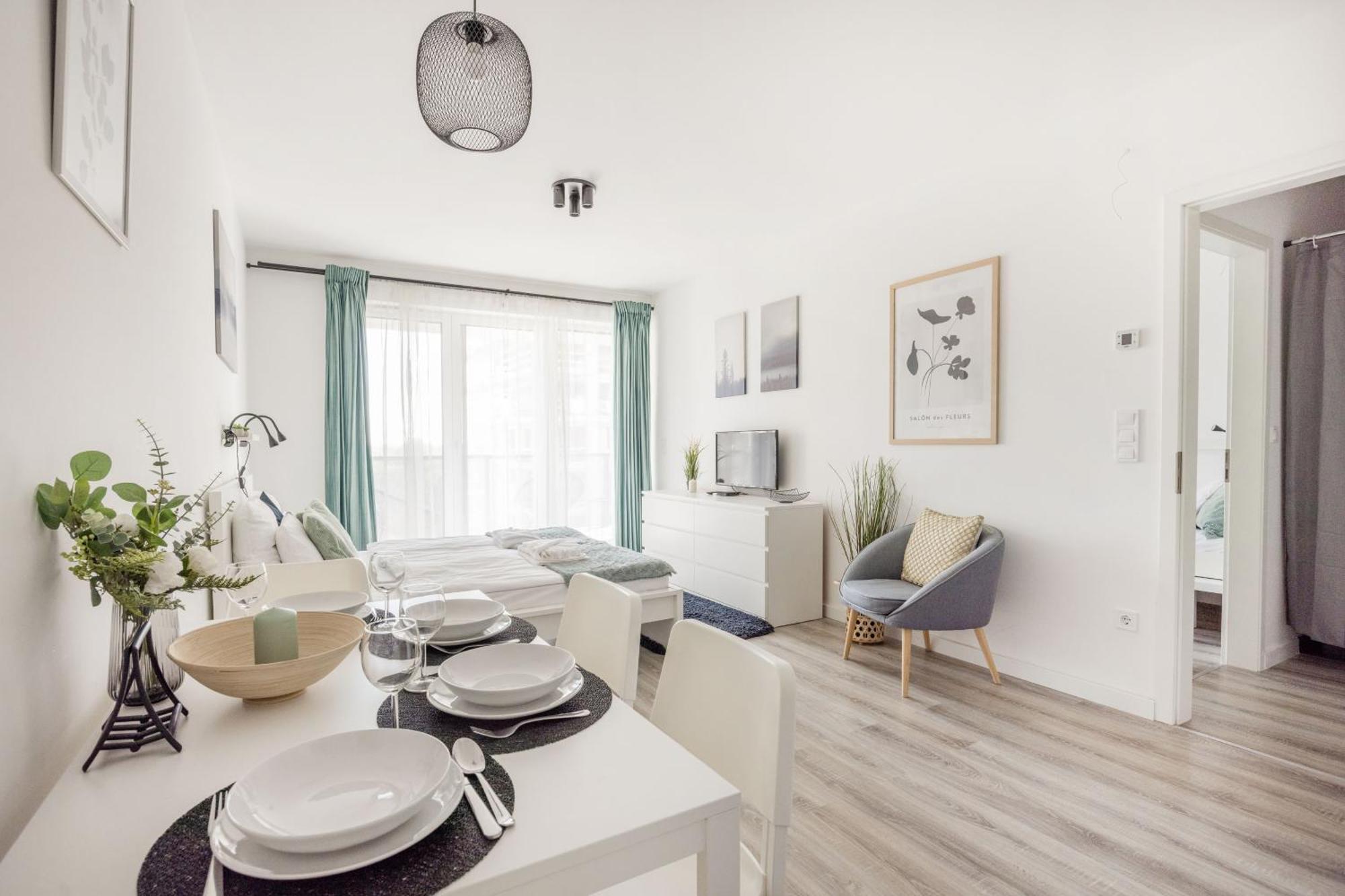 Modern Riverfront Apartment With Free Parking Budapest Exterior photo