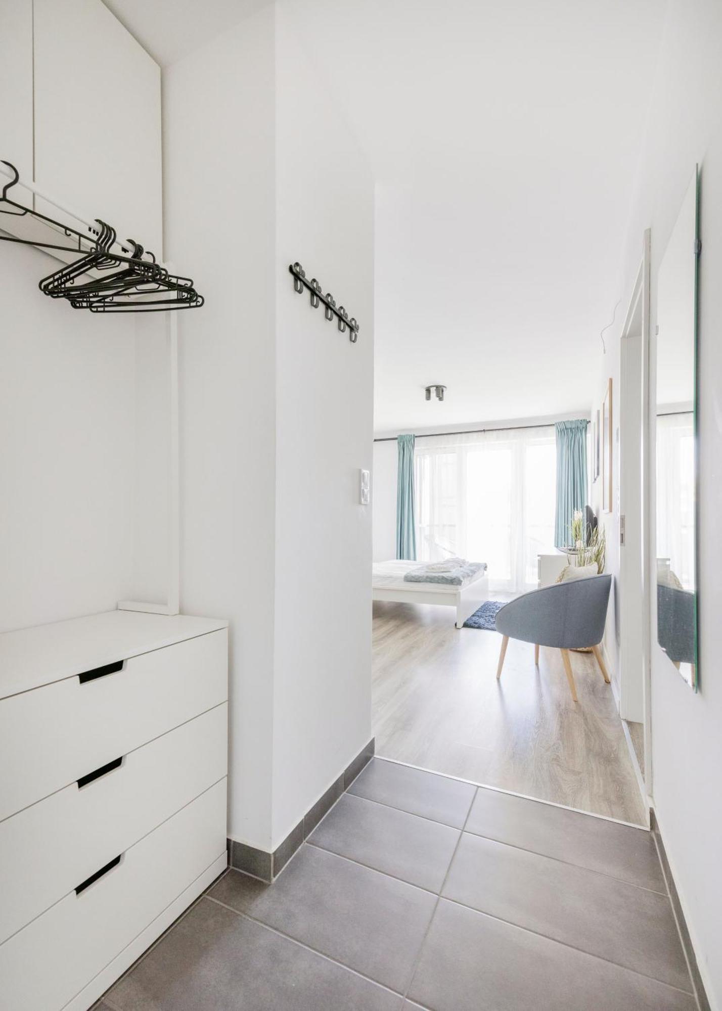 Modern Riverfront Apartment With Free Parking Budapest Exterior photo